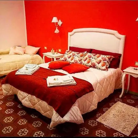 Resta Cu Mme Apartment *