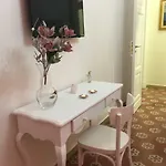 Apartman Resta Cu Mme Nápoly