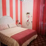Resta Cu Mme Apartman